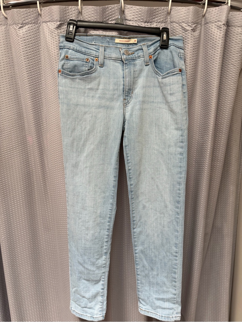 Levi’s Wedgie Straight
